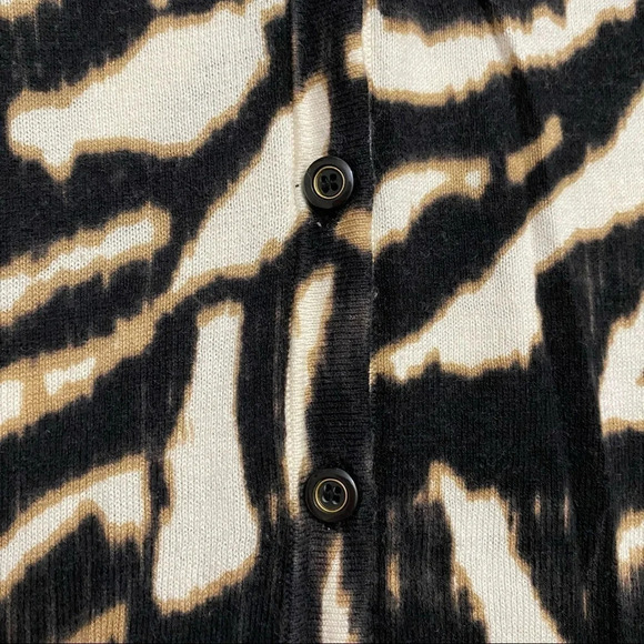 Ann Taylor Animal Print Cardigan Lightweight XS - Picture 8 of 11